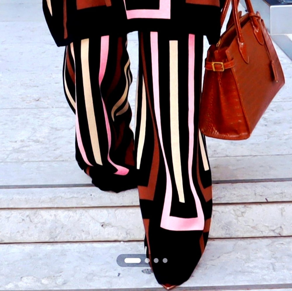 Stylish Geometric Patterned, Wide leg Sweater Pants